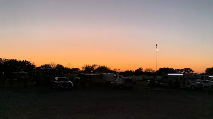 Bedrock RV, Inn and Event Center Picture 5