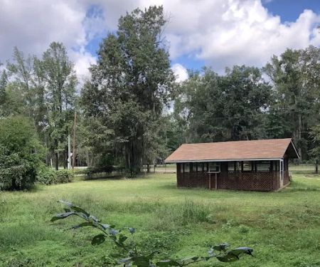 Caddo Lake Escape & RV Park