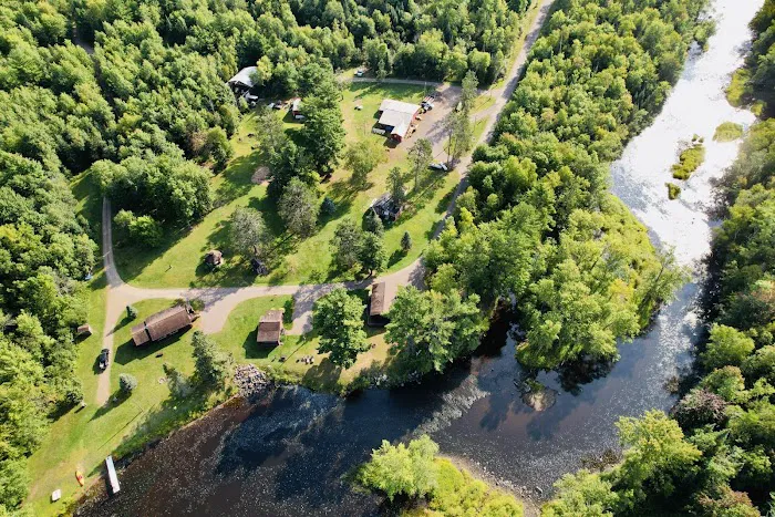 Eagle Lodge Resort & Campground Picture 5
