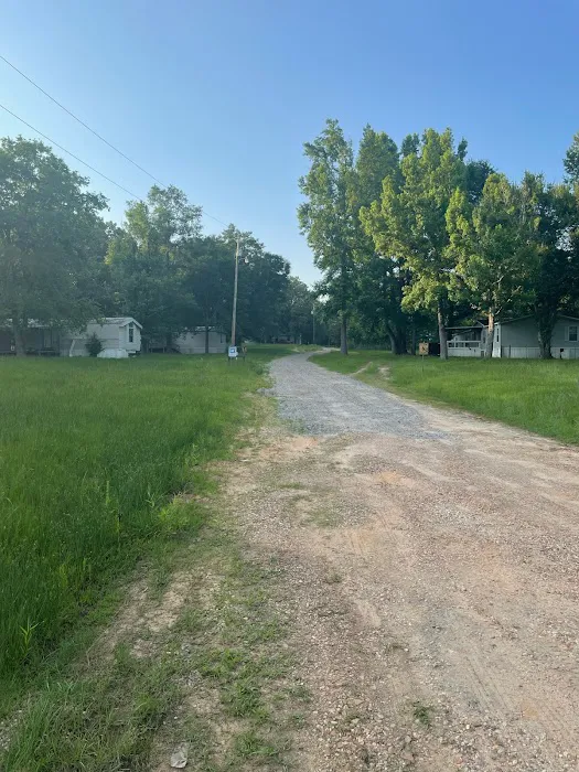 Marshall Woods RV Park Picture 1