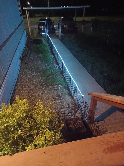 Lone Star Ranch Mobile Home Park Picture 2