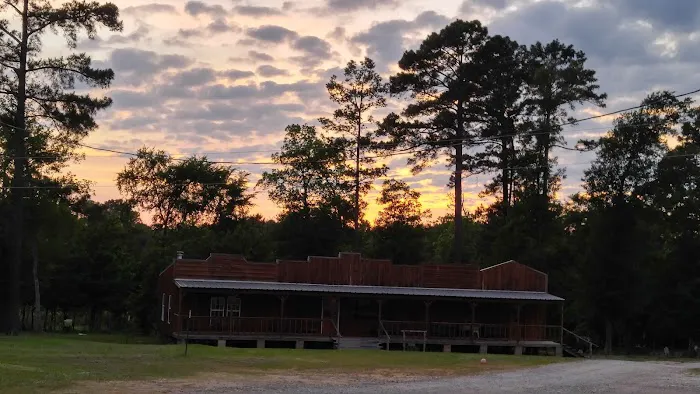Cowboy Camp RV Park Picture 9