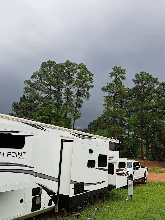 Cowboy Camp RV Park Picture 5