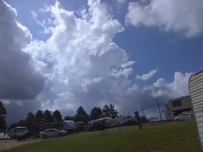 Cowboy Camp RV Park Picture 1
