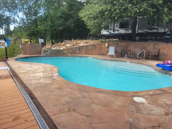 Shallow Creek RV Park Picture 10