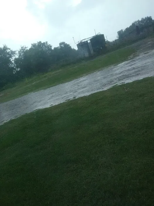 Whistle Stop Mobile Home Park Picture 2