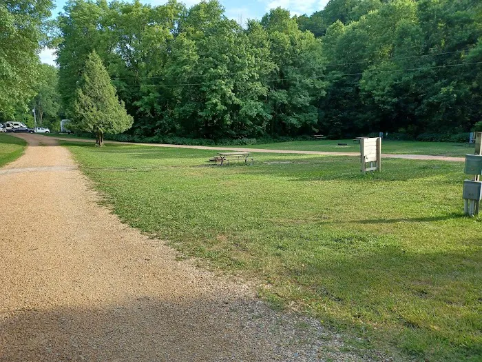 Peaceful Valley Campground Picture 2