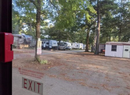 Pinewood RV Park