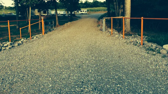 Broken Spoke RV Park Picture 5