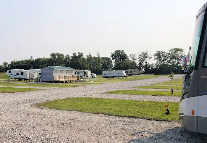 Small Town Campground Picture 5
