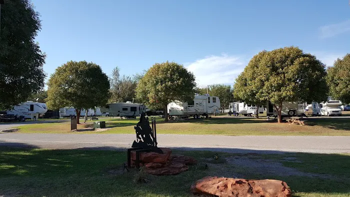 A-AAA Adult RV Park Picture 9