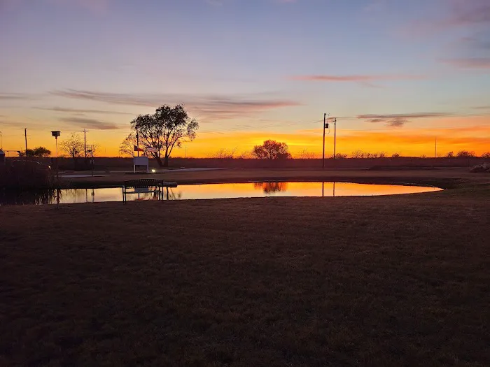 Lone Star Refuge RV Park Picture 8