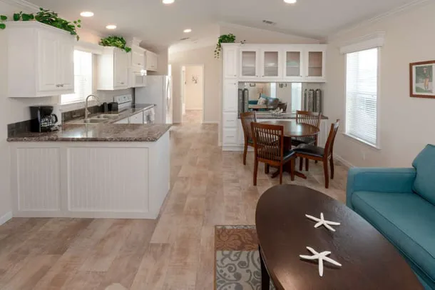 Sun Resorts & Residences Fort Myers Beach Picture 3