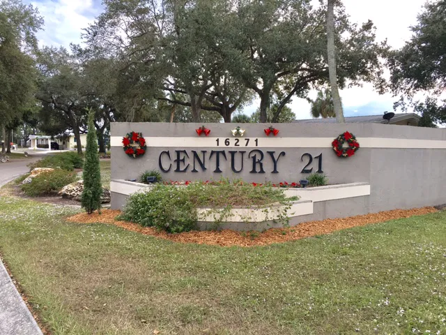 Century 21 Mobile Home Community Picture 4