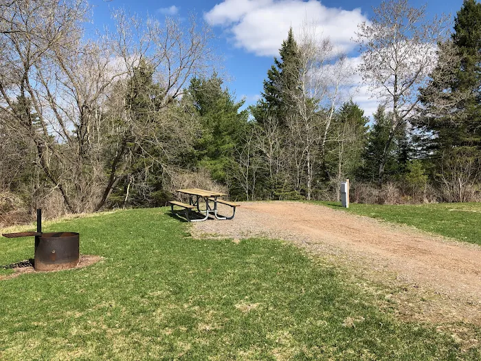 Drummond Lake Campground Picture 10