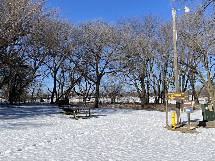 Richey Access Campground Picture 6