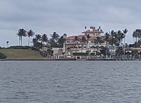 Hypoluxo Harbor Club