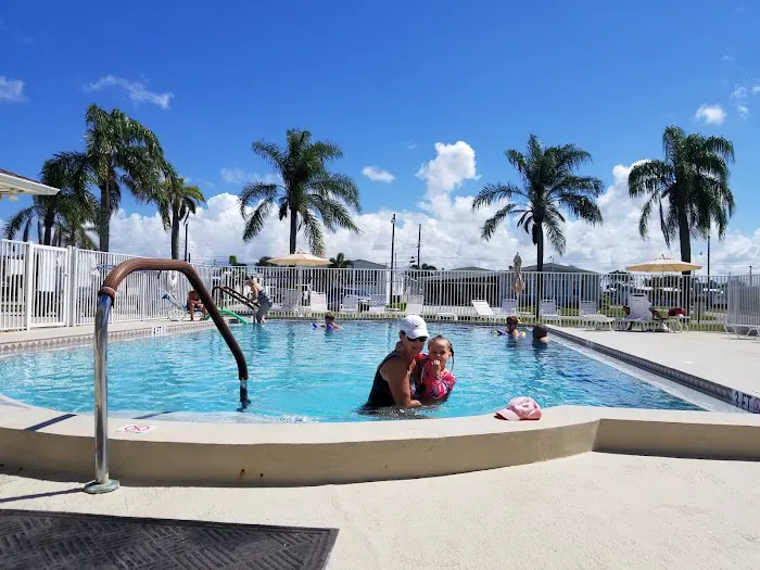 Tropical Breeze Estates Inc Picture 4