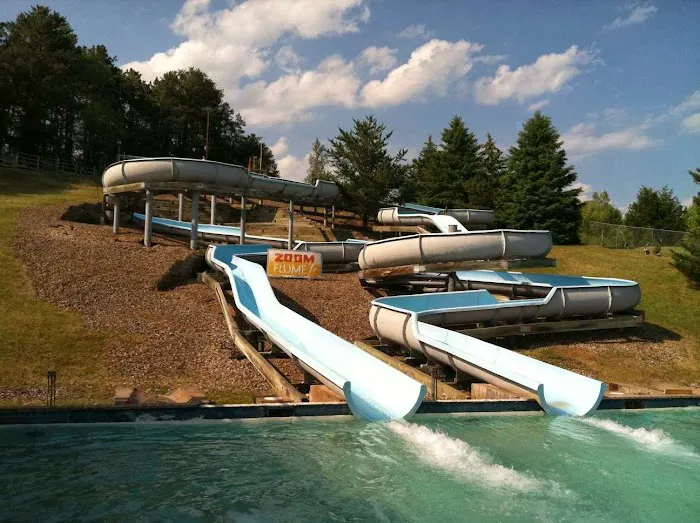 River's Edge Apple River Tubing & Camping Picture 10