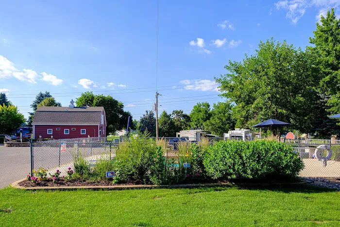 Town & Country RV Park and Campground Picture 10