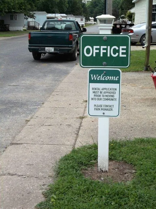 Whispering Pines Mobile Home Park Picture 4