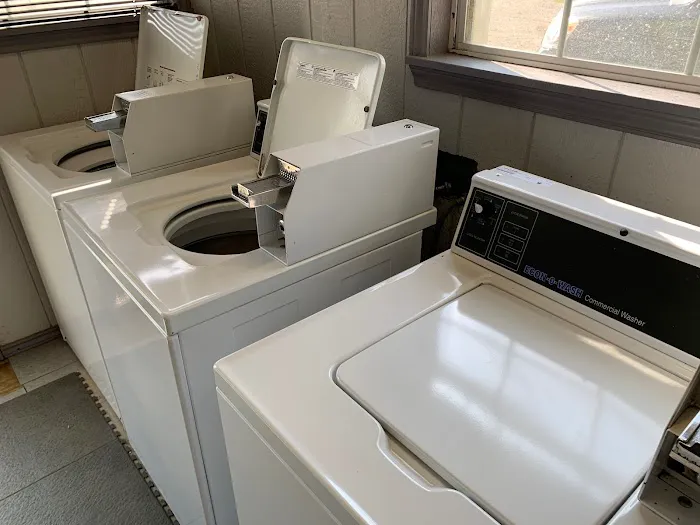 Plantation Place Dallas RV Park Picture 9