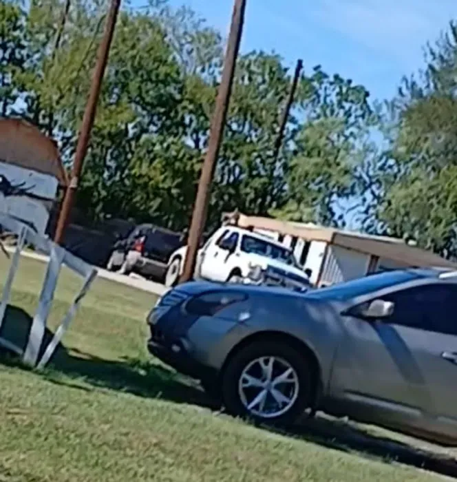Tanglewood Mobile Home Park Picture 9