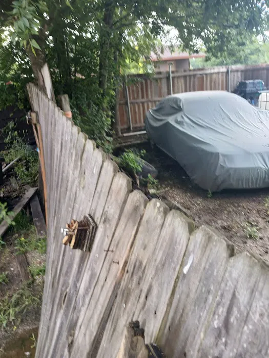 Tanglewood Mobile Home Park Picture 7