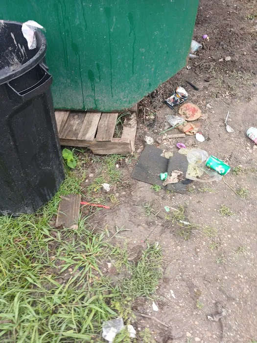 Tanglewood Mobile Home Park Picture 6