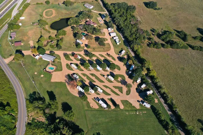 Canton I-20 RV Park Picture 7
