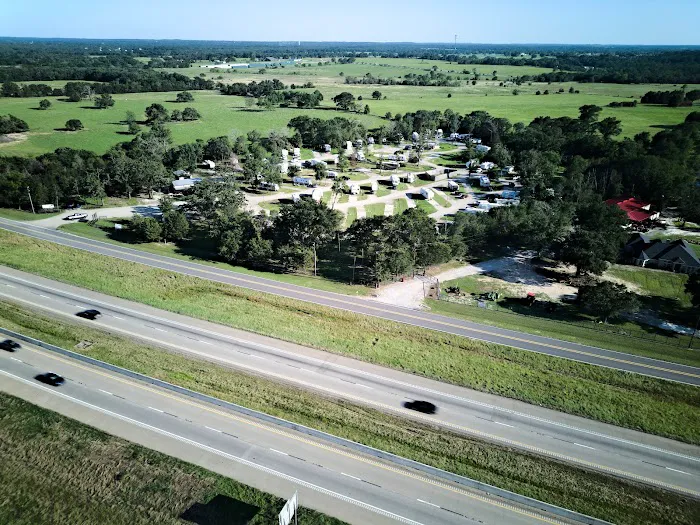Rolling Oaks RV Park Picture 7