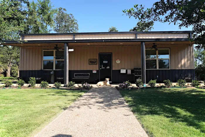 Rolling Oaks RV Park Picture 10