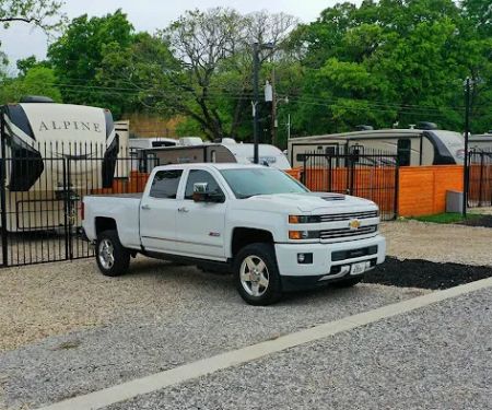 Dallas Shady Oaks RV Park & Tiny Home Community