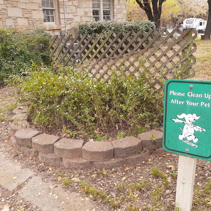 Post Oak Place Picture 9