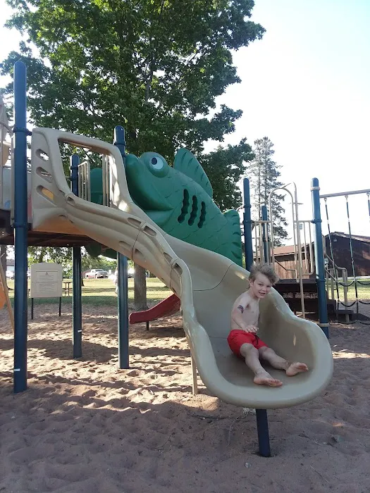 Shell Lake Municipal Campground Picture 10
