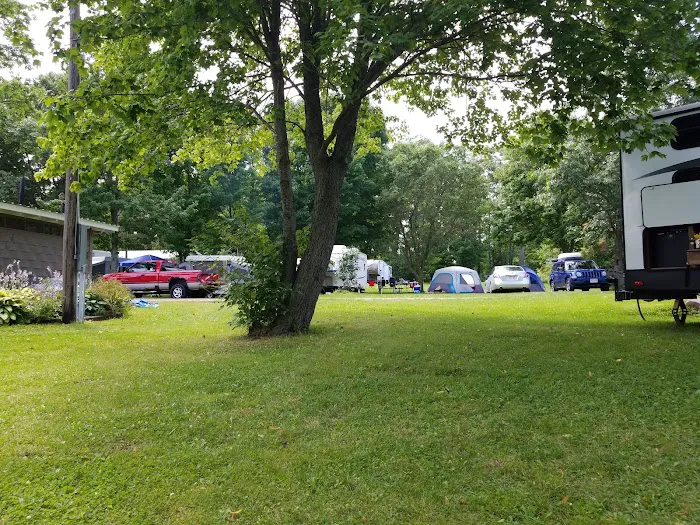 Red Barn Campground Picture 9