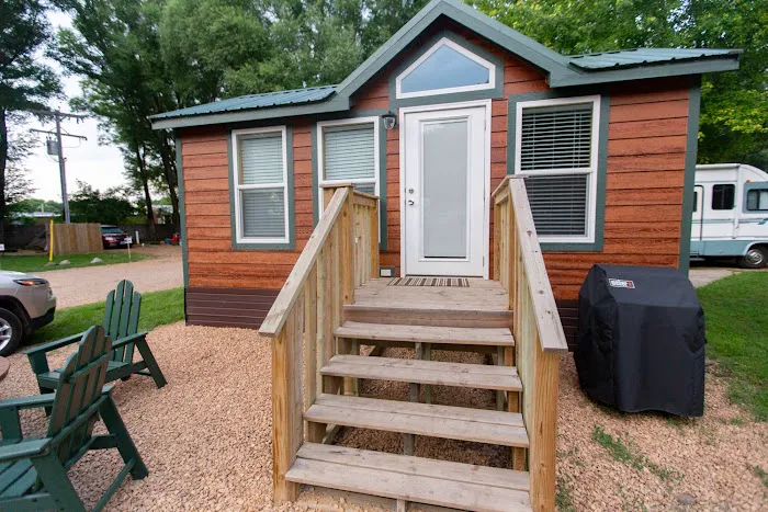 Minneapolis Southwest KOA Holiday Picture 3