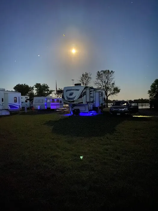 Veterans Lakeside GetAway Picture 4