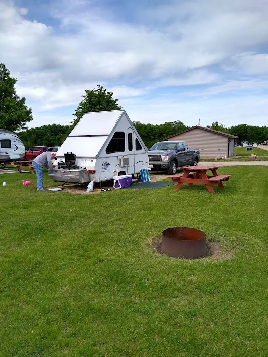 Sands Country Cove Campground Picture 7