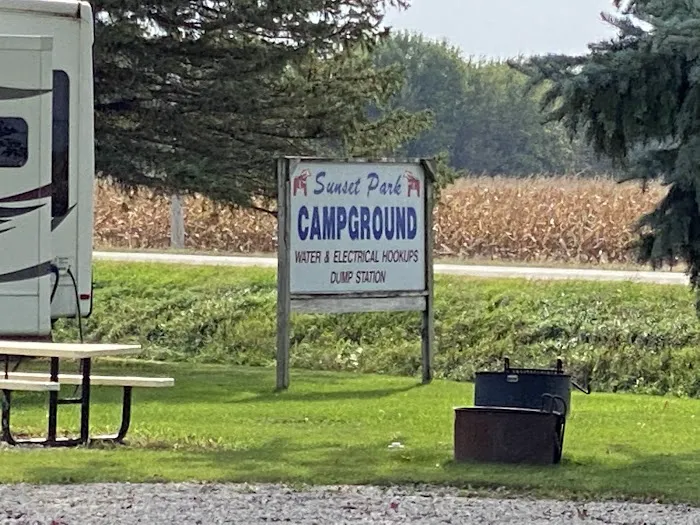 Sunset Park Campground Picture 4
