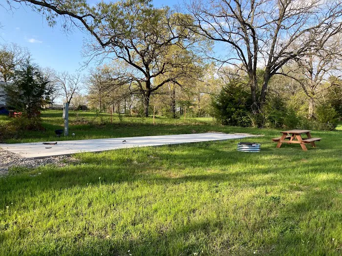 Crooked Creek RV Resort Picture 6