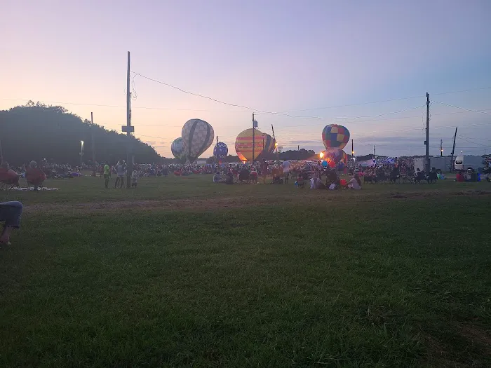 Canton RV Park Picture 9