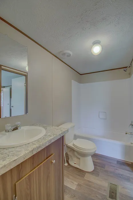 Hillside Mobile Home Park Picture 9