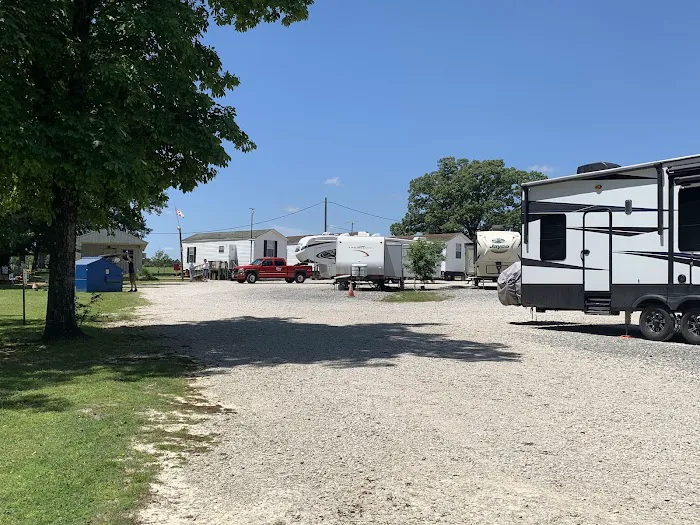 Laguna Vista RV Park Inc. - Campground Site, RV Sites in Marshall TX Picture 8
