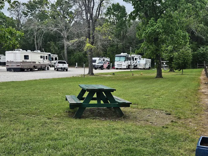 Laguna Vista RV Park Inc. - Campground Site, RV Sites in Marshall TX Picture 7