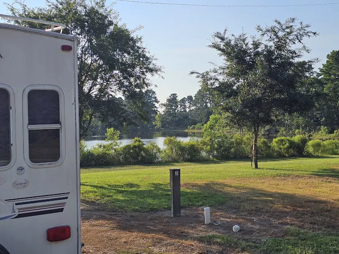 Clearview Lake RV Park Picture 8