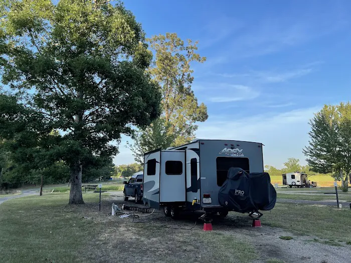 Circle M RV Park Picture 8