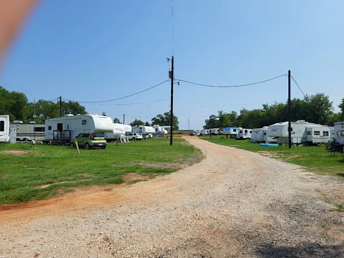 Bedrock RV Park Picture 5