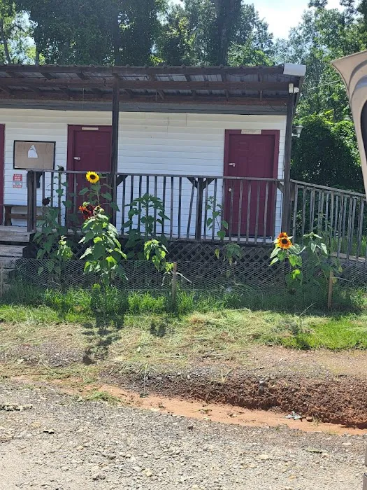 Bedrock RV Park Picture 7
