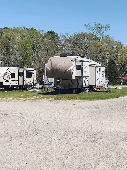 Amazing Texas RV Resort and Campground Picture 4